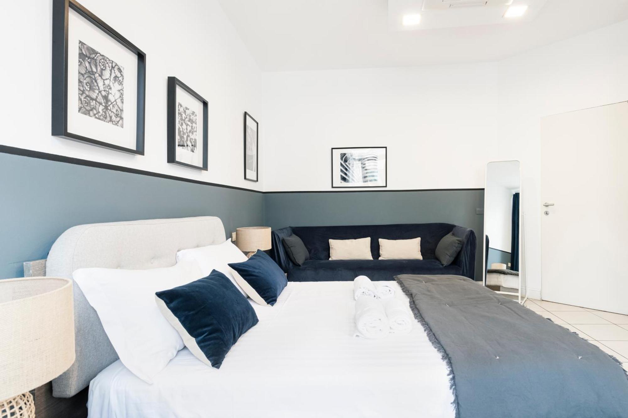 Appartamento Easylife - Elegante E Rifinito Vista Duomo In Piazza San Babila Milano